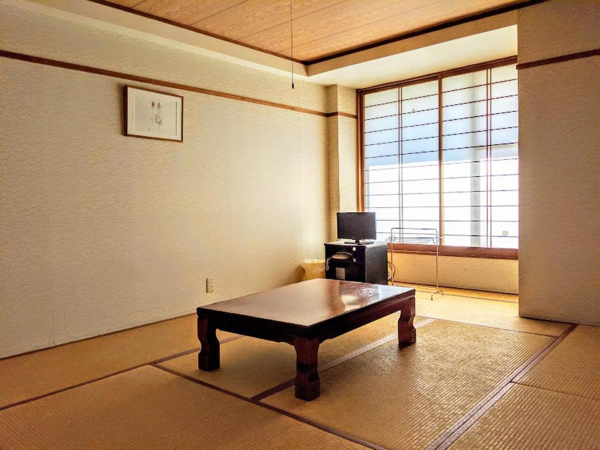 Hotel Madam Mirei Iiyama Dış mekan fotoğraf
